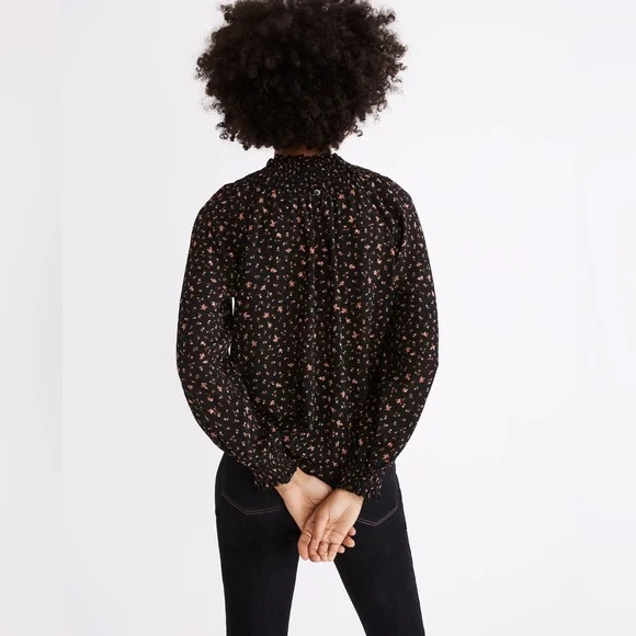 Madewell‎ Black Floral Smocked-Neck Ruffle Top in Stem Scatter size M NWT - Picture 2 of 11